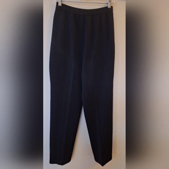 St. John Basics Santana Knit Black Pants Elastic Waist Pockets Womens size 6 - Picture 5 of 5